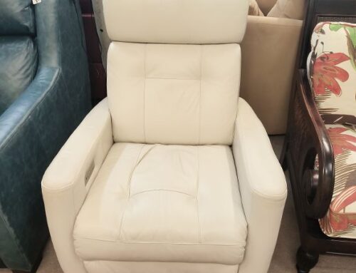 Power Recliner 799.95 @BR