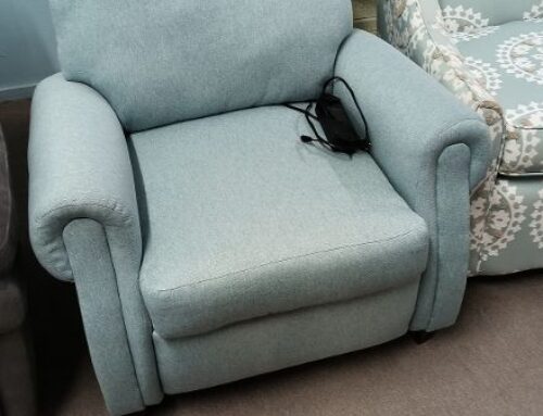 Recliner 399.95 @BR