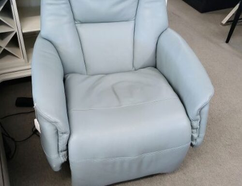 Electric Recliner 999.95 @BR