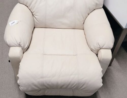 Recliner 399.95 @BR