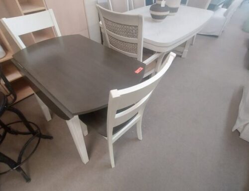 Drop Leaf Table 2 Chairs 199.95 @BR