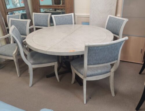 Lexington Oyster Bay Table 6 Chairs W/ 1LF 2,599.95 @BR