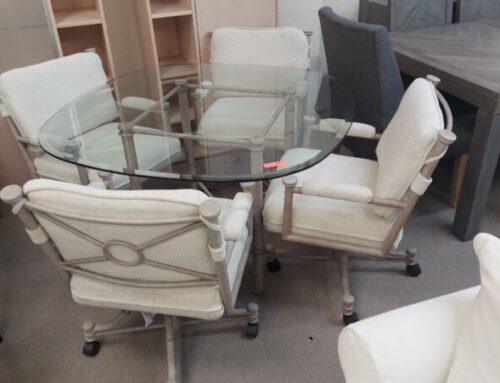 Table 4 Chairs on Casters 599.95 @BR